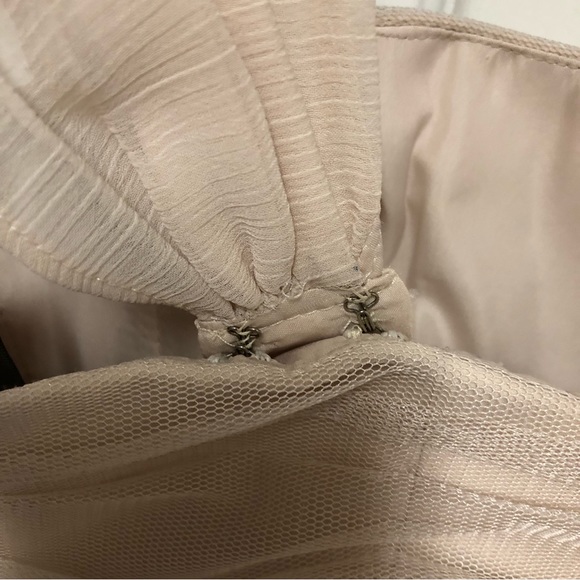 White by Vera Wang Sleeveless Tulle Formal Dress - Picture 9 of 15